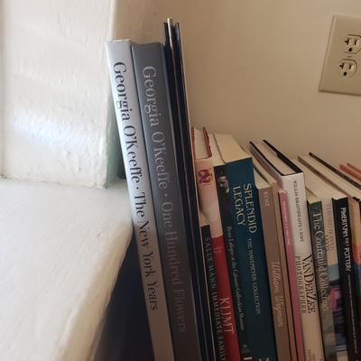 Art Collection Books (D-KD)
