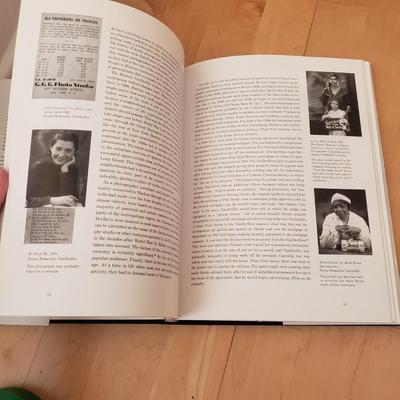 Art Collection Books (D-KD)