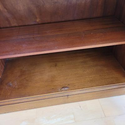 Large Wooden Georgian Breakfront Cabinet (LR-EL)