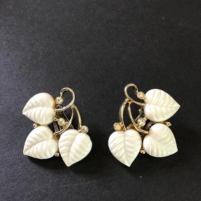 Beautiful Claudette thermoset earrings