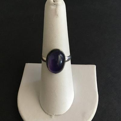 Pretty vintage mood ring