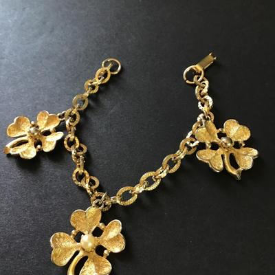 Vintage mid century, four leaf clover charm bracelet
