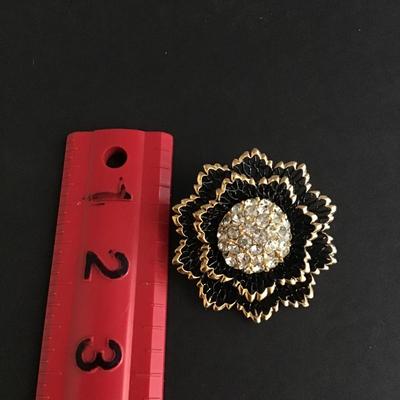 Vintage black rhinestone flower brooch