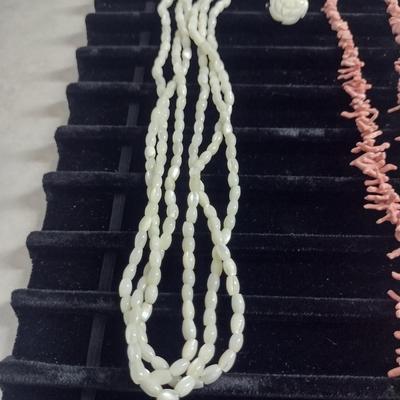 Collection of Stone/Natural Material Jewelry (#9)