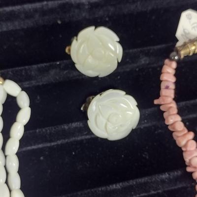 Collection of Stone/Natural Material Jewelry (#9)