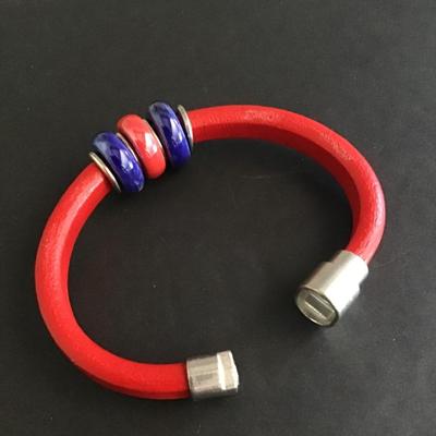 Cool fashion bracelet, magnetic clasp