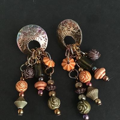 Pretty vintage dangle earrings
