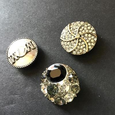 Rhinestone black snaps