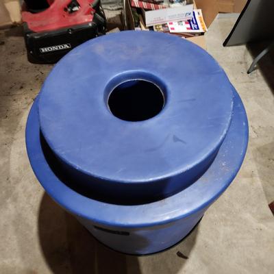 Keg Cooler Beverage Ice Cooler on Caster 24" dia X34"