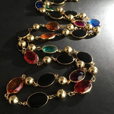 1980 gold tone bezel multicolor faux stone necklace