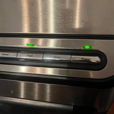 Air Fryer, Juicer, Food Saver & Keurig (DR-SS)