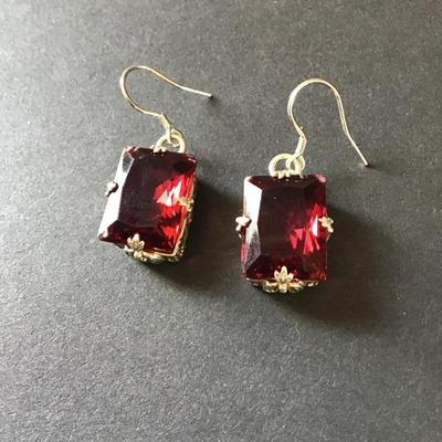 Gorgeous vintage art deco Garnett/lab created diamond weddin filagree 925 silver earrings
