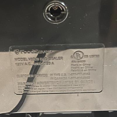Food Saver with Vacuum Sealable Food Storage (K-SS)