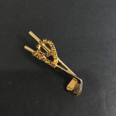 Cute gold tone golf club brooch