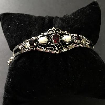 Beautiful vintage, Victorian, revival Sarah Coventry opal treasure, bracelet