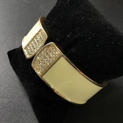 Beautiful gold toned cream enamel crystal rhinestone cuff bracelet very nice beautiful