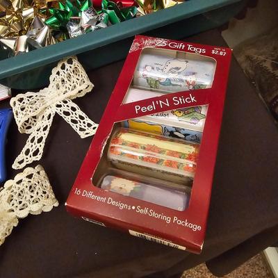 Christmas Bows, Bags & Decorating Items (GB1-JS)