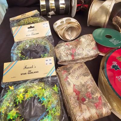 Christmas Bows, Bags & Decorating Items (GB1-JS)