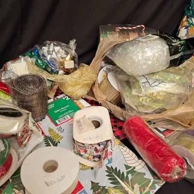 Christmas Bows, Bags & Decorating Items (GB1-JS)