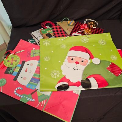 Christmas Bows, Bags & Decorating Items (GB1-JS)