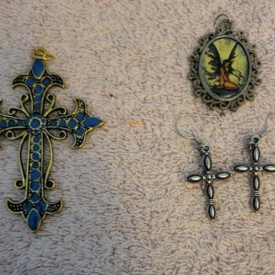 SPIRITUAL PENDANTS