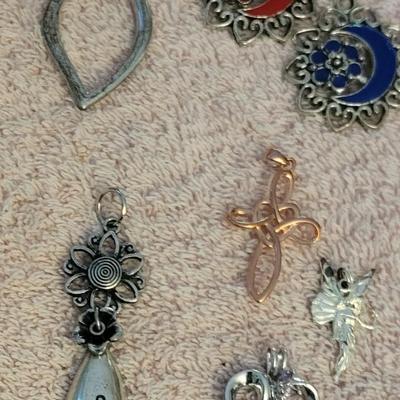 WIDE VARIETY OF PENDANTS