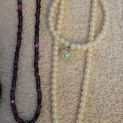 2 PC EACH NECKLACE SETS