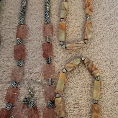NECKLACES, BRACELETS AND EARRINGS