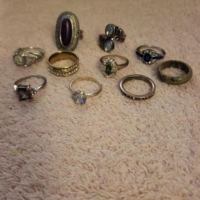 SIZE 7 1/2 RINGS