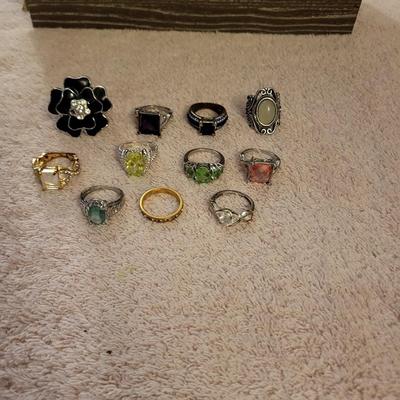 SIZE 7 RINGS