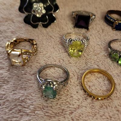 SIZE 7 RINGS
