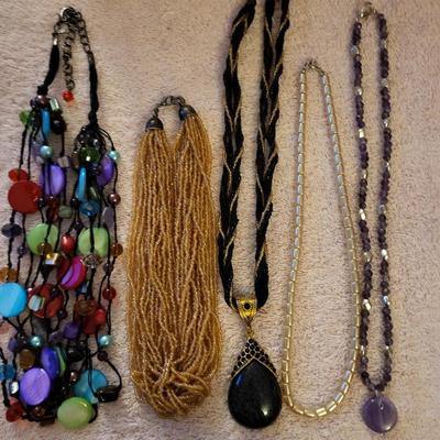 VARIETY OF NECKLACES