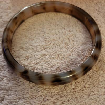 JADE? BRACELET