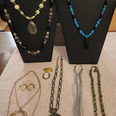 FASHION JEWELRY