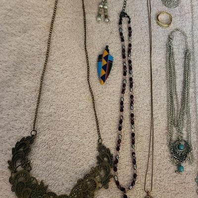 MORE FASHION JEWELRY