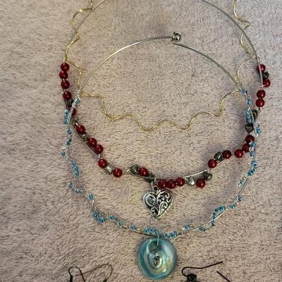 UNIQUE JEWELRY