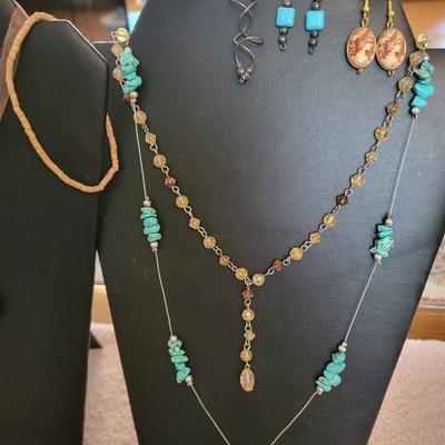 CASUAL JEWELRY