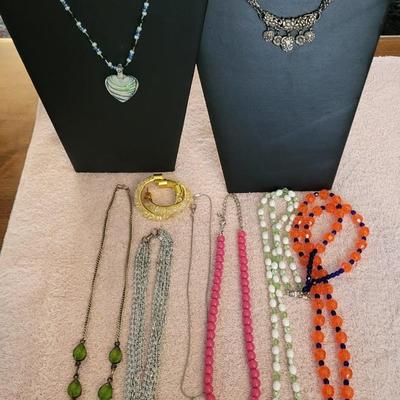 VARIETY OF JEWELRY