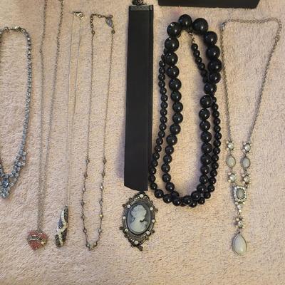 DRESSY JEWELRY