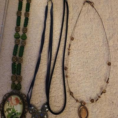 VARIOUS NECKLACES