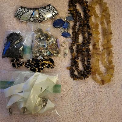 JEWELRY MAKING OR CRAFT PIECES