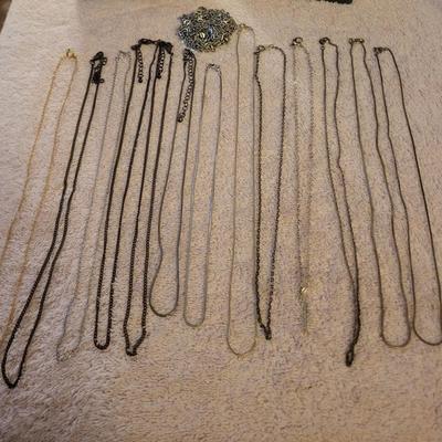 METAL CHAINS