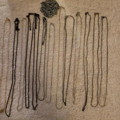 METAL CHAINS