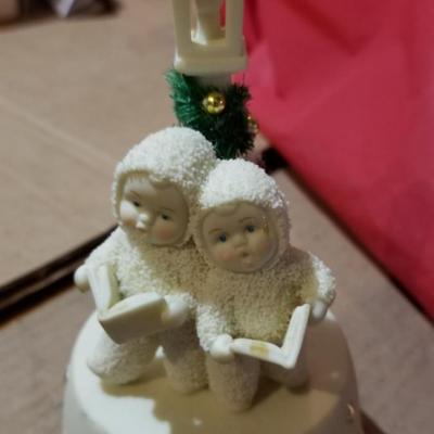 Sale Photo Thumbnail #109: Plays Silver Bells