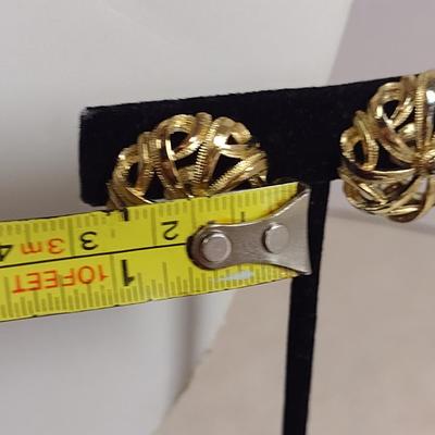 Monet Gold Tone Necklace and Earring Set (#27)