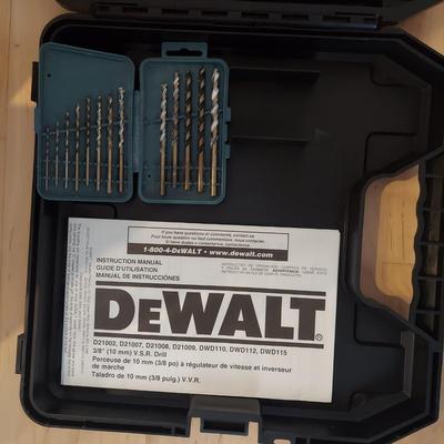 Ladders, Tools & Hardware (LE-BBL)