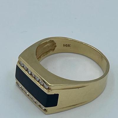 14K Gold and Onyx Men’s Ring