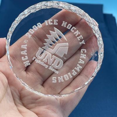 UND Fighting Sioux 2000 Hockey Championship Waterford Crystal Puck
