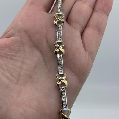 14K Gold and Diamond Tennis Bracelet