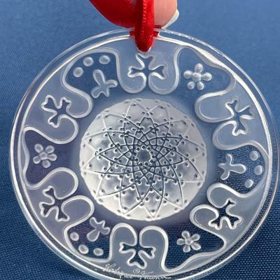 Lalique Paris France Signed Crystal Ornament
